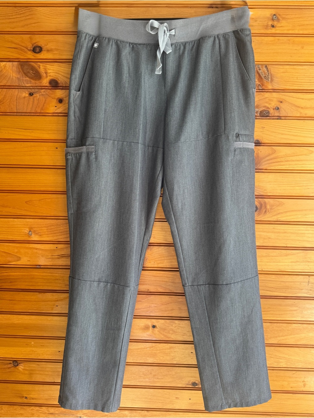 FIGS Technical Collection Cargo Scrub Pants M Gray Straight Leg Stretch